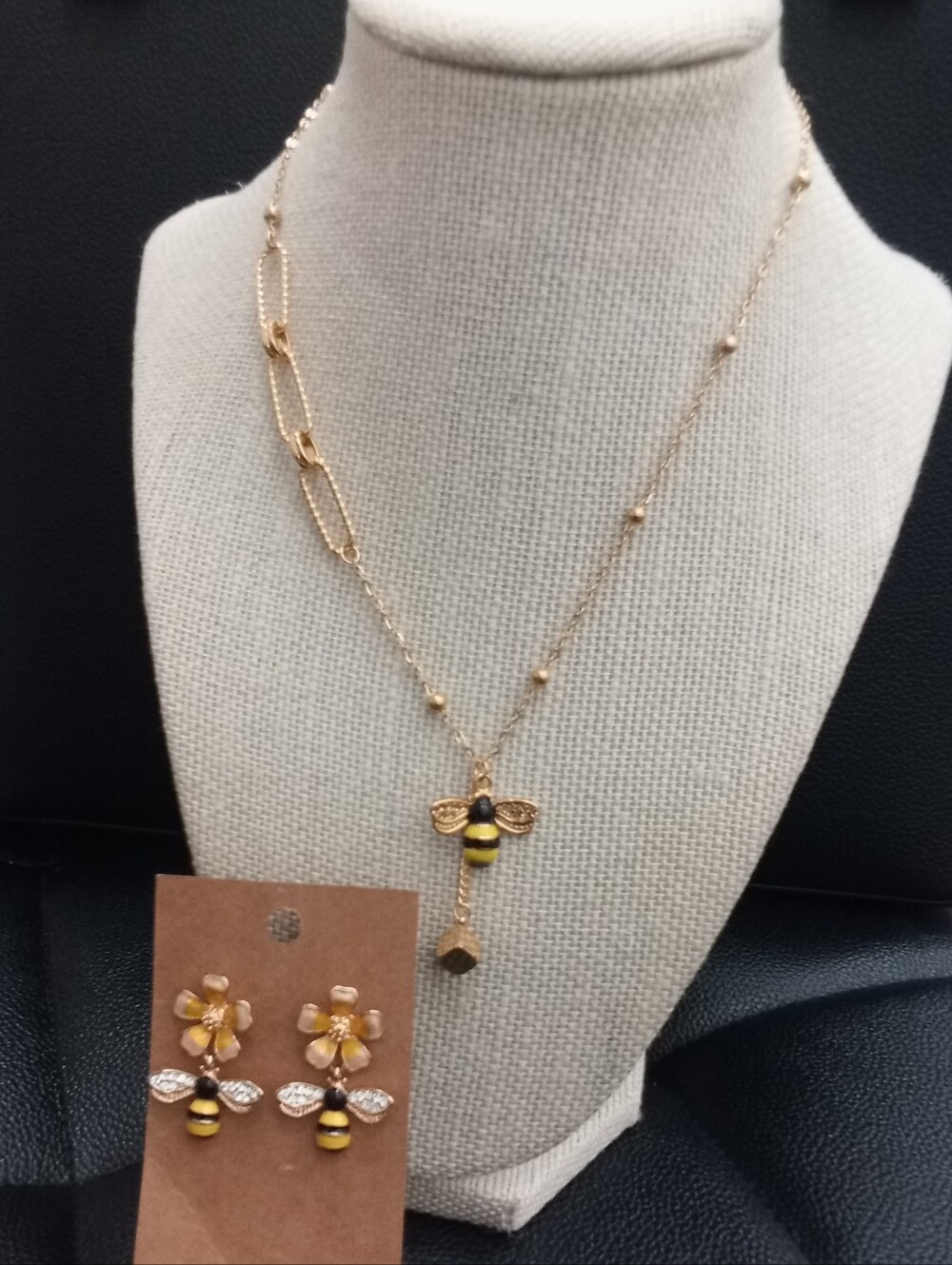 Bee Pendant Necklace and Stud Earrings Set - Gold and Yellow - Unbranded